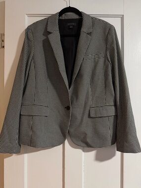 Ann Taylor Houndstooth Blazer - Size 18